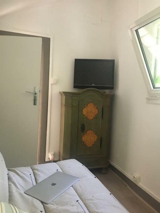 La Boheme Villa Довил Екстериор снимка